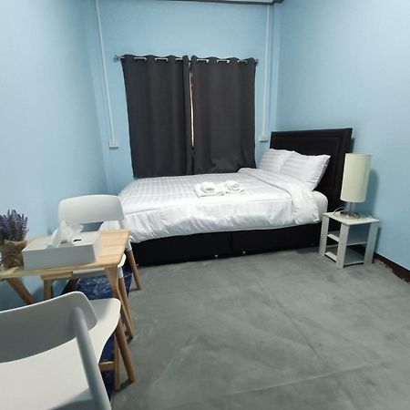 Wora Home Huahin Bagian luar foto